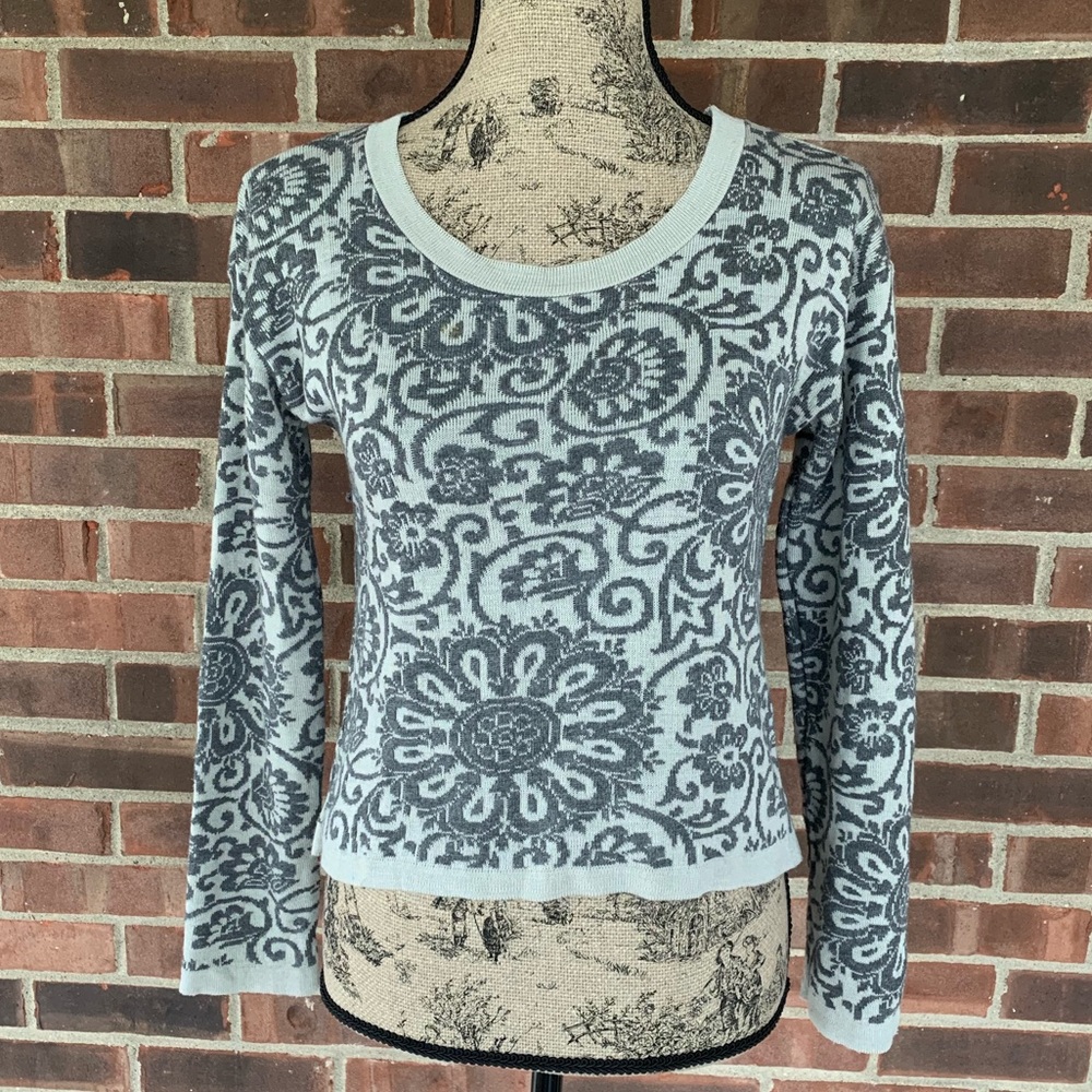 Cotton Emporium floral cropped sweatshirt - Picture 1 of 8